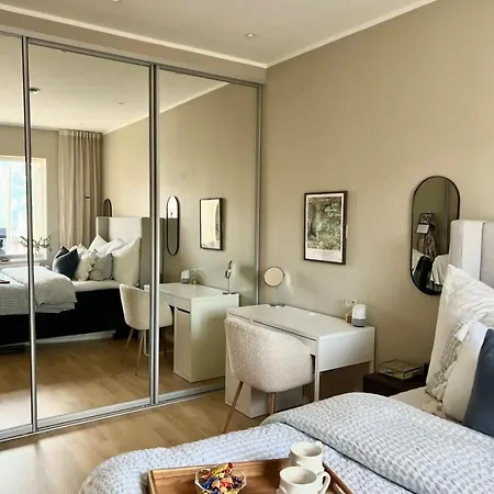 Sentrumsnaer Ved Sjoen! Fast Parkering * Bergen