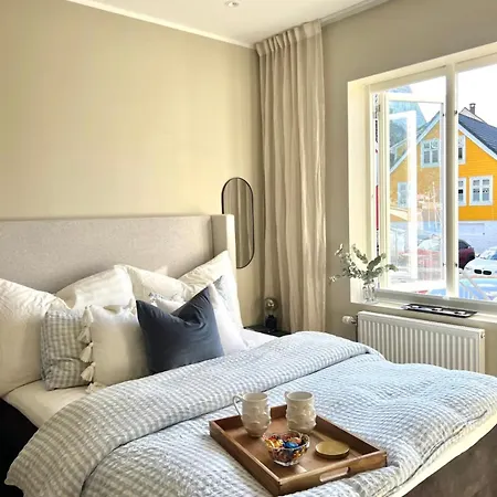 Sentrumsnaer Ved Sjoen! Fast Parkering * Μπέργκεν