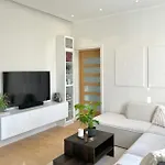 דירה Sentrumsnaer Ved Sjoen! Fast Parkering *